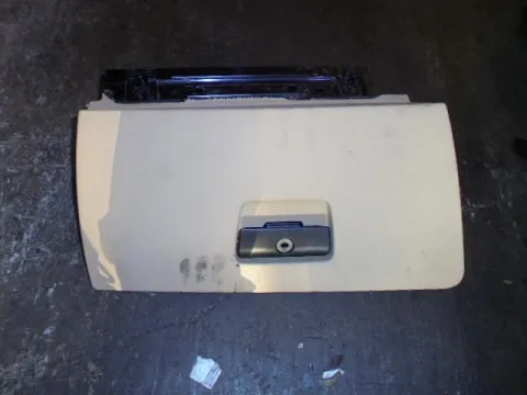 Ντουλαπάκι για BMW 3 Series (2005 - 2008) (E90-1-2-3) (E90) Sedan - 4dr , (2008 - 2012) (E90-1-2-3 F-L) *Γ* Ντουλαπάκι για BMW 3 Series (2005 - 2008) (E90-1-2-3) (E90) Sedan - 4dr , (2008 - 2012) (E90-1-2-3 F-L) *Γ*