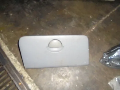 Ντουλαπάκι για RENAULT CLIO (1998 - 2001) (BB_) (CB_) **Γ** Ντουλαπάκι για RENAULT CLIO (1998 - 2001) (BB_) (CB_) **Γ**