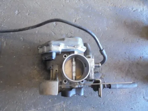 Σώμα Πεταλούδας για OPEL VECTRA (1999 - 2002) B 1800 (X 18 XE1) Petrol 115 , 1800 (Z 18 XE) Petrol 125  (25) Σώμα Πεταλούδας για OPEL VECTRA (1999 - 2002) B 1800 (X 18 XE1) Petrol 115 , 1800 (Z 18 XE) Petrol 125  (25)