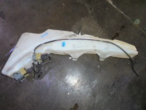 Δοχείο Υαλοκαθαριστήρων Με Μοτέρ για NISSAN D40 NAVARA (2005 - 2010) Δοχείο Υαλοκαθαριστήρων Με Μοτέρ για NISSAN D40 NAVARA (2005 - 2010)