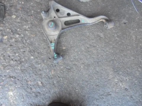 Ψαλίδι Εμπρός Αριστερό για SUZUKI GRAND VITARA (2001 - 2003) (JA) XL-7 Ψαλίδι Εμπρός Αριστερό για SUZUKI GRAND VITARA (2001 - 2003) (JA) XL-7