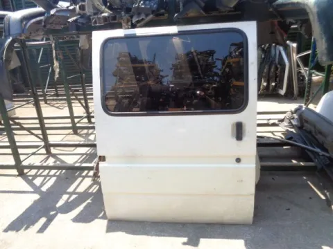 Πόρτα Δεξιά Συρόμενη Με Τζάμι για FORD TRANSIT (1995 - 2000) (EA_) *ΔΒ* Πόρτα Δεξιά Συρόμενη Με Τζάμι για FORD TRANSIT (1995 - 2000) (EA_) *ΔΒ*