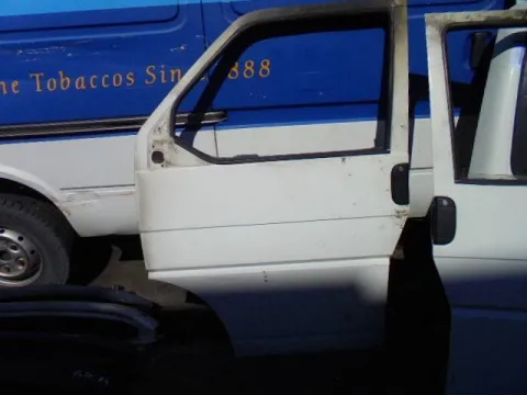 Πόρτα Εμπρός Αριστερή για VW TRANSPORTER (1997 - 2003) (70X) (T4) *Γ* Πόρτα Εμπρός Αριστερή για VW TRANSPORTER (1997 - 2003) (70X) (T4) *Γ*
