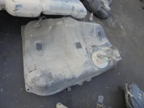 Δεξαμενή Καυσίμου (Ρεζερβουάρ) για TOYOTA AVENSIS (2000 - 2003) (T220) 2000 1CD-FTV diesel 110 D-4D *ΔΒ* Δεξαμενή Καυσίμου (Ρεζερβουάρ) για TOYOTA AVENSIS (2000 - 2003) (T220) 2000 1CD-FTV diesel 110 D-4D *ΔΒ*