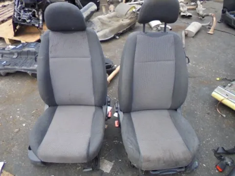 Καθίσματα Σετ Εμπρός για VW FOX (2005 - ) (5Z1) *Α* Καθίσματα Σετ Εμπρός για VW FOX (2005 - ) (5Z1) *Α*