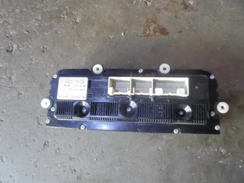 Χειριστήρια Καλοριφέρ 1K007044DA για VW TIGUAN (2008 - 2012) (5N) -  Χειριστήρια Καλοριφέρ 1K007044DA για VW TIGUAN (2008 - 2012) (5N) -
