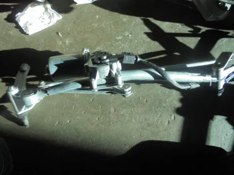 Μοτέρ Κίνησης Εμπρός Υαλοκαθαριστήρων για BMW 3 Series (2008 - 2012) (E90-1-2-3 F-L) ΠΑΛΕΤΑ *104* 300677 Μοτέρ Κίνησης Εμπρός Υαλοκαθαριστήρων για BMW 3 Series (2008 - 2012) (E90-1-2-3 F-L) ΠΑΛΕΤΑ *104* 300677