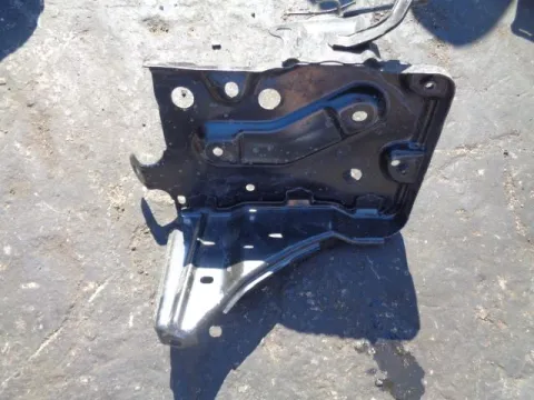 Βάση Μπαταρίας για TOYOTA YARIS (2012 - 2014) ( ) *Δ* Βάση Μπαταρίας για TOYOTA YARIS (2012 - 2014) ( ) *Δ*