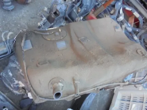 Δεξαμενή Καυσίμου (Ρεζερβουάρ) για TOYOTA AVENSIS (2000 - 2003) (T220) 2000 1CD-FTV diesel 110 D-4D *ΔΒ* Δεξαμενή Καυσίμου (Ρεζερβουάρ) για TOYOTA AVENSIS (2000 - 2003) (T220) 2000 1CD-FTV diesel 110 D-4D *ΔΒ*