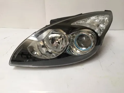 Φανάρι Εμπρός Αριστερό Μαύρο για HYUNDAI i30 (2007 - 2012) Ημιτασιόν Φανάρι Εμπρός Αριστερό Μαύρο για HYUNDAI i30 (2007 - 2012) Ημιτασιόν