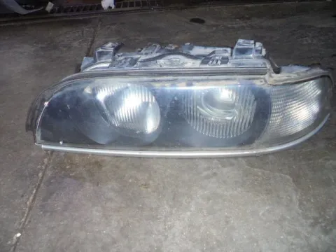 Φανάρι Εμπρός Αριστερό Λευκό Φλας για BMW 5 Series (1996 - 2000) (E39) Φανάρι Εμπρός Αριστερό Λευκό Φλας για BMW 5 Series (1996 - 2000) (E39)