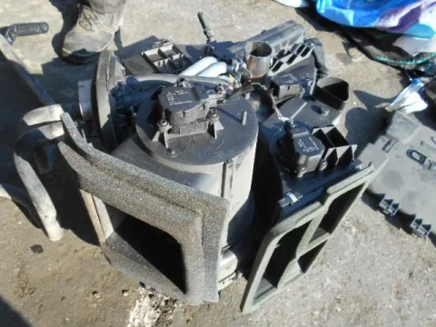 Ψύκτης (Εβαπορέτα) με Μοτέρ Καλοριφέρ για FORD C-MAX (2003 - 2006) Mk1a (C214) *Α* (ΔΩΜΑΤΙΟ) Ψύκτης (Εβαπορέτα) με Μοτέρ Καλοριφέρ για FORD C-MAX (2003 - 2006) Mk1a (C214) *Α* (ΔΩΜΑΤΙΟ)