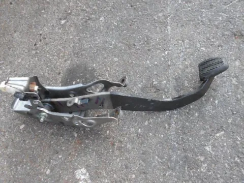 Πετάλ Φρενων για TOYOTA YARIS (2012 - 2014) ( ) *Δ* Πετάλ Φρενων για TOYOTA YARIS (2012 - 2014) ( ) *Δ*