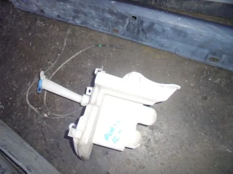 Δοχείο Υαλοκαθαριστήρων Με Μοτέρ για TOYOTA AURIS (2013 - 2015) Δοχείο Υαλοκαθαριστήρων Με Μοτέρ για TOYOTA AURIS (2013 - 2015)