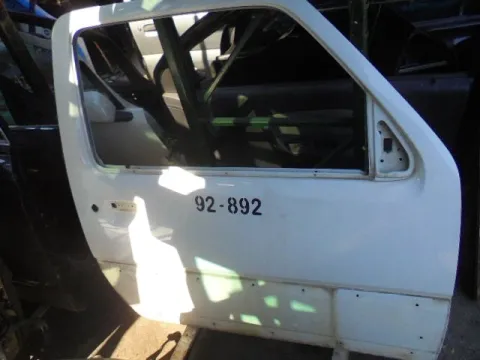 Πόρτα Δεξιά Δίπορτη για SUZUKI JIMNY (1998 - 2005) (SN) , (2005 - 2013) (SN) Πόρτα Δεξιά Δίπορτη για SUZUKI JIMNY (1998 - 2005) (SN) , (2005 - 2013) (SN)