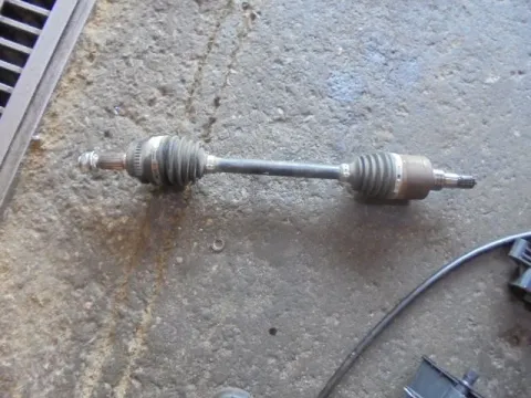 Ημιαξόνιο Εμπρός Αριστερό Με ABS για SUZUKI IGNIS (2003 - 2008) (RM) 4*4