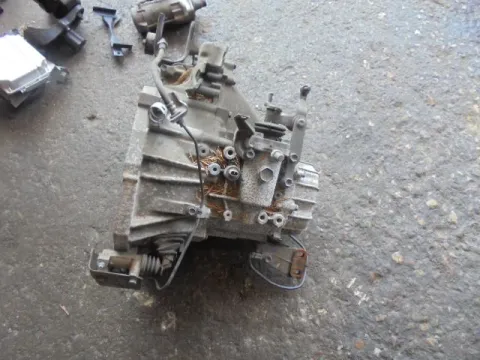 Κιβώτιο Ταχυτήτων (Σασμάν) Χειροκίνητο για TOYOTA YARIS (2003 - 2005) (XP10) 1300 2SZ-FE petrol 86 SCP12 Κιβώτιο Ταχυτήτων (Σασμάν) Χειροκίνητο για TOYOTA YARIS (2003 - 2005) (XP10) 1300 2SZ-FE petrol 86 SCP12