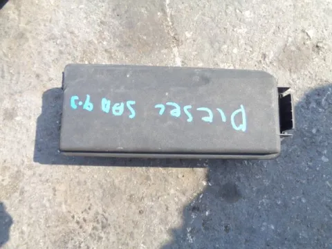 Ασφαλειοθήκη Μπαταρίας για SAAB 9-3 (2002 - 2005) (YS3F) , (2005 - 2007) (YS3F) *Δ* Ασφαλειοθήκη Μπαταρίας για SAAB 9-3 (2002 - 2005) (YS3F) , (2005 - 2007) (YS3F) *Δ*
