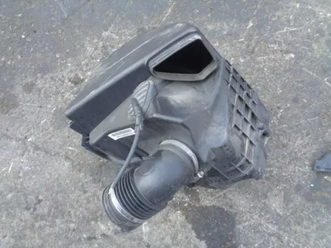 Φιλτροκούτι με Airflow για BMW 1 Series (2007 - 2012) E87 *Δ* Φιλτροκούτι με Airflow για BMW 1 Series (2007 - 2012) E87 *Δ*