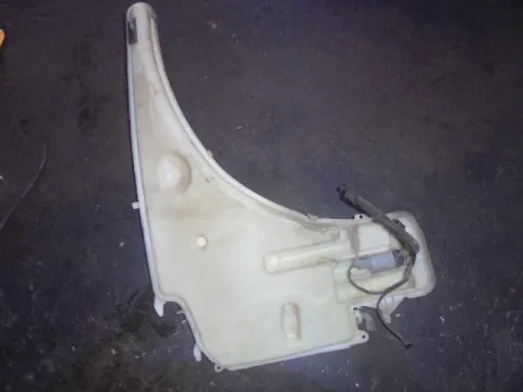 Δοχείο Υαλοκαθαριστήρων Με Μοτέρ για BMW 3 Series (2005 - 2008) (E90-1-2-3) Δοχείο Υαλοκαθαριστήρων Με Μοτέρ για BMW 3 Series (2005 - 2008) (E90-1-2-3)