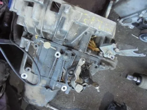 Κιβώτιο Ταχυτήτων (Σασμάν) Χειροκίνητο για RENAULT MEGANE (2002 - 2005) (LM) (KM) (EM) (CM) Κιβώτιο Ταχυτήτων (Σασμάν) Χειροκίνητο για RENAULT MEGANE (2002 - 2005) (LM) (KM) (EM) (CM)