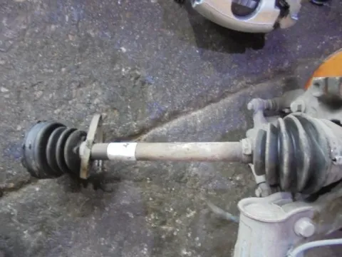 Ημιαξόνιο Εμπρός Αριστερό για FORD FIESTA (2008 - 2012) Mk6 (JA8) Ημιαξόνιο Εμπρός Αριστερό για FORD FIESTA (2008 - 2012) Mk6 (JA8)