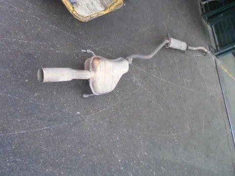 Καζανάκι Εξάτμισης Εμπρός για OPEL ASTRA (2004 - 2007) H Καζανάκι Εξάτμισης Εμπρός για OPEL ASTRA (2004 - 2007) H