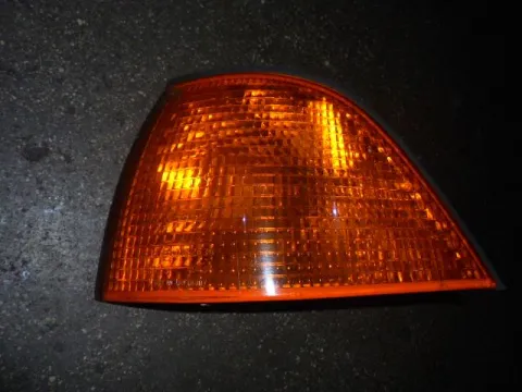 Φλας Εμπρός Αριστερό για BMW 3 Series (1990 - 1995) (E36) (E36) Coupe - 2dr Φλας Εμπρός Αριστερό για BMW 3 Series (1990 - 1995) (E36) (E36) Coupe - 2dr