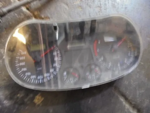 Κοντέρ 1M0920821A για VW GOLF (1998 - 2004) Mk4 (1J1) Κοντέρ 1M0920821A για VW GOLF (1998 - 2004) Mk4 (1J1)