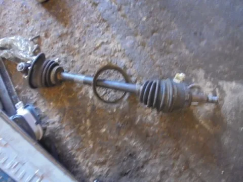 Ημιαξόνιο Εμπρός Αριστερό Με ABS για RENAULT CLIO (2001 - 2005) (BB_) (CB_) Ημιαξόνιο Εμπρός Αριστερό Με ABS για RENAULT CLIO (2001 - 2005) (BB_) (CB_)