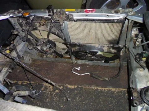 Μούρη (με καπό και φτερά) Χ. Φτερο R , Χ. Προφυλακτήρα ,  Χ. Μάσκα   για TOYOTA RAV-4 (2000 - 2004) (XA20) SUV- ΕΚΤΟΣ ΔΡΟΜΟΥ- 3dr , SUV- ΕΚΤΟΣ ΔΡΟΜΟΥ- 5dr**Γ** - 