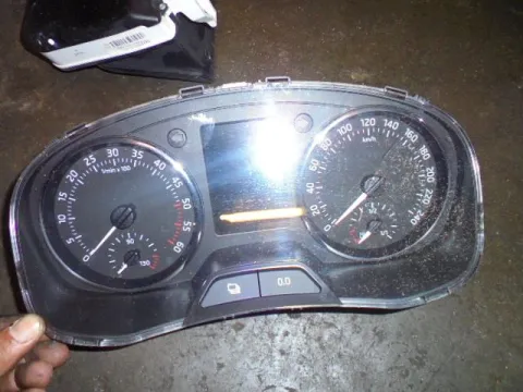 Κοντέρ 5JA920840E για SKODA RAPID (2012 - ) ( ) Κοντέρ 5JA920840E για SKODA RAPID (2012 - ) ( )