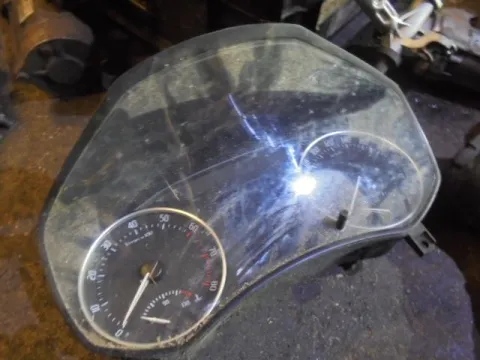 Κοντέρ για VW GOLF (2009 - 2013) Mk6 (5K1) Κοντέρ για VW GOLF (2009 - 2013) Mk6 (5K1)