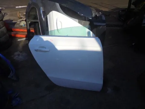 Πόρτα Πίσω Δεξιά για AUDI A5 (2009 - 2011) (8F) (8T) Πόρτα Πίσω Δεξιά για AUDI A5 (2009 - 2011) (8F) (8T)