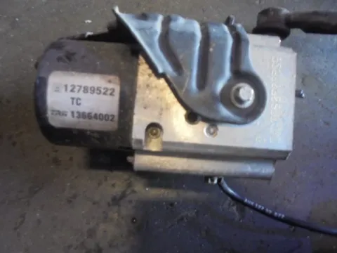 Μονάδα ABS 13664002 για SAAB 9-3 (2002 - 2005) (YS3F) Μονάδα ABS 13664002 για SAAB 9-3 (2002 - 2005) (YS3F)