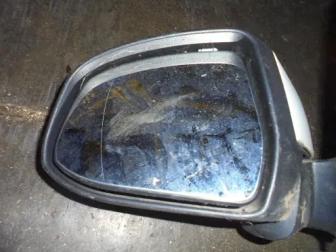 Κρύσταλλο Καθρέπτη Αριστερό με Φλας για FORD FOCUS (2011 - 2014) () Κρύσταλλο Καθρέπτη Αριστερό με Φλας για FORD FOCUS (2011 - 2014) ()