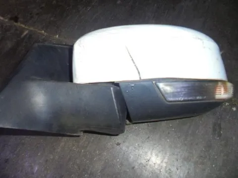 Κρύσταλλο Καθρέπτη Αριστερό με Φλας για FORD FOCUS (2011 - 2014) () -  Κρύσταλλο Καθρέπτη Αριστερό με Φλας για FORD FOCUS (2011 - 2014) () -