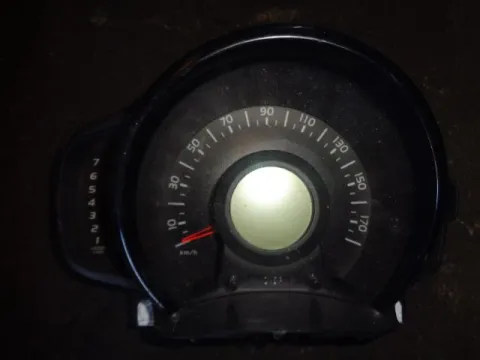 Κοντέρ για TOYOTA AYGO (2014 - ) Κοντέρ για TOYOTA AYGO (2014 - )
