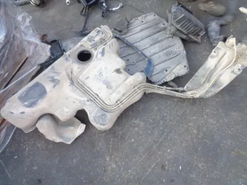 Δεξαμενή Καυσίμου (Ρεζερβουάρ) για VW GOLF (1998 - 2004) Mk4 (1J1) *ΔΒ* Δεξαμενή Καυσίμου (Ρεζερβουάρ) για VW GOLF (1998 - 2004) Mk4 (1J1) *ΔΒ*