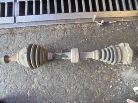Ημιαξόνιο Εμπρός Αριστερό AZD για VW GOLF (1998 - 2004) Mk4 (1J1) 1600 (ATN)(AUS)(AZD)(BCB) Petrol 105 16 valve Ημιαξόνιο Εμπρός Αριστερό AZD για VW GOLF (1998 - 2004) Mk4 (1J1) 1600 (ATN)(AUS)(AZD)(BCB) Petrol 105 16 valve