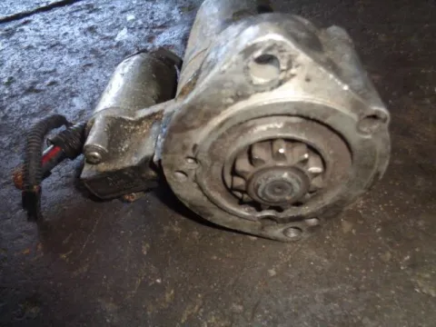 Μίζα 2330005E10  για NISSAN VANETTE (1986 - 1995) (C22) - 