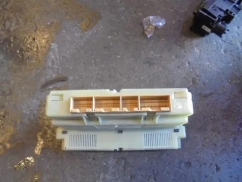 Χειριστήρια Καλοριφέρ για VW PASSAT (1997 - 2000) (3B2) - 