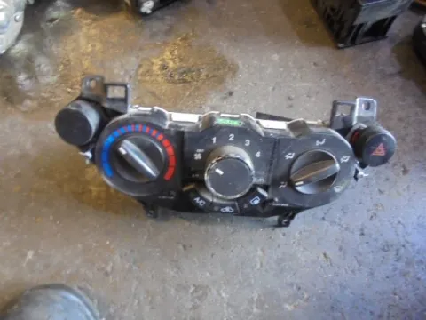 Χειριστήρια Καλοριφέρ για CHEVROLET - DAEWOO AVEO (2007 - 2011) (T250) Χειριστήρια Καλοριφέρ για CHEVROLET - DAEWOO AVEO (2007 - 2011) (T250)
