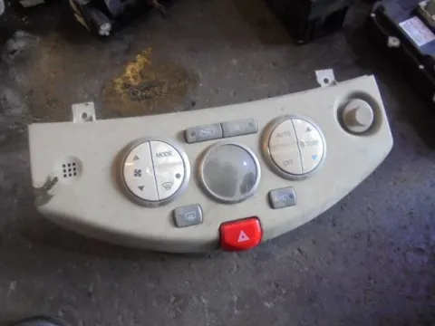 Χειριστήρια Καλοριφέρ για NISSAN MICRA (2003 - 2005) (K12)