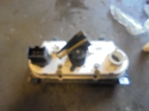 Χειριστήρια Καλοριφέρ για FORD FIESTA (2006 - 2008) Mk5b Χειριστήρια Καλοριφέρ για FORD FIESTA (2006 - 2008) Mk5b