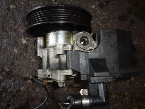 Αντλία Υδραυλικού Τιμονιού Μεταχειρισμένος 7691900505 για MERCEDES C - CLASS (1997 - 1999) (W202) - 