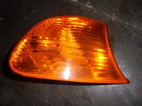 Φλας Εμπρός Αριστερό για BMW 3 Series (1999 - 2003) (E46) (1999 - 2003) Coupe - 2dr Φλας Εμπρός Αριστερό για BMW 3 Series (1999 - 2003) (E46) (1999 - 2003) Coupe - 2dr