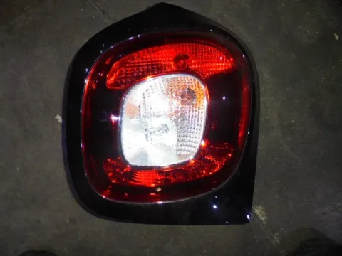 Φανάρι Πίσω Δεξί για SMART FORFOUR (2015 - ) Φανάρι Πίσω Δεξί για SMART FORFOUR (2015 - )