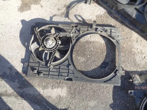Βεντιλατέρ Ψυγείου Κινητήρα (Νερού) για VW GOLF (1998 - 2004) Mk4 (1J1) Βεντιλατέρ Ψυγείου Κινητήρα (Νερού) για VW GOLF (1998 - 2004) Mk4 (1J1)