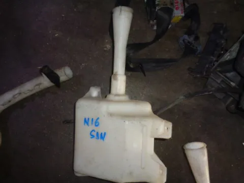 Δοχείο Υαλοκαθαριστήρων Με Μοτέρ για NISSAN ALMERA (2000 - 2002) (N16)